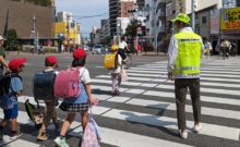 西新校区通学路の交通見守り活動を行いました。
