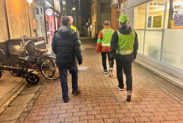 地域の夜間パトロールを実施いたしました。